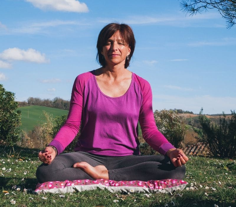bonne posture de méditation à avoir